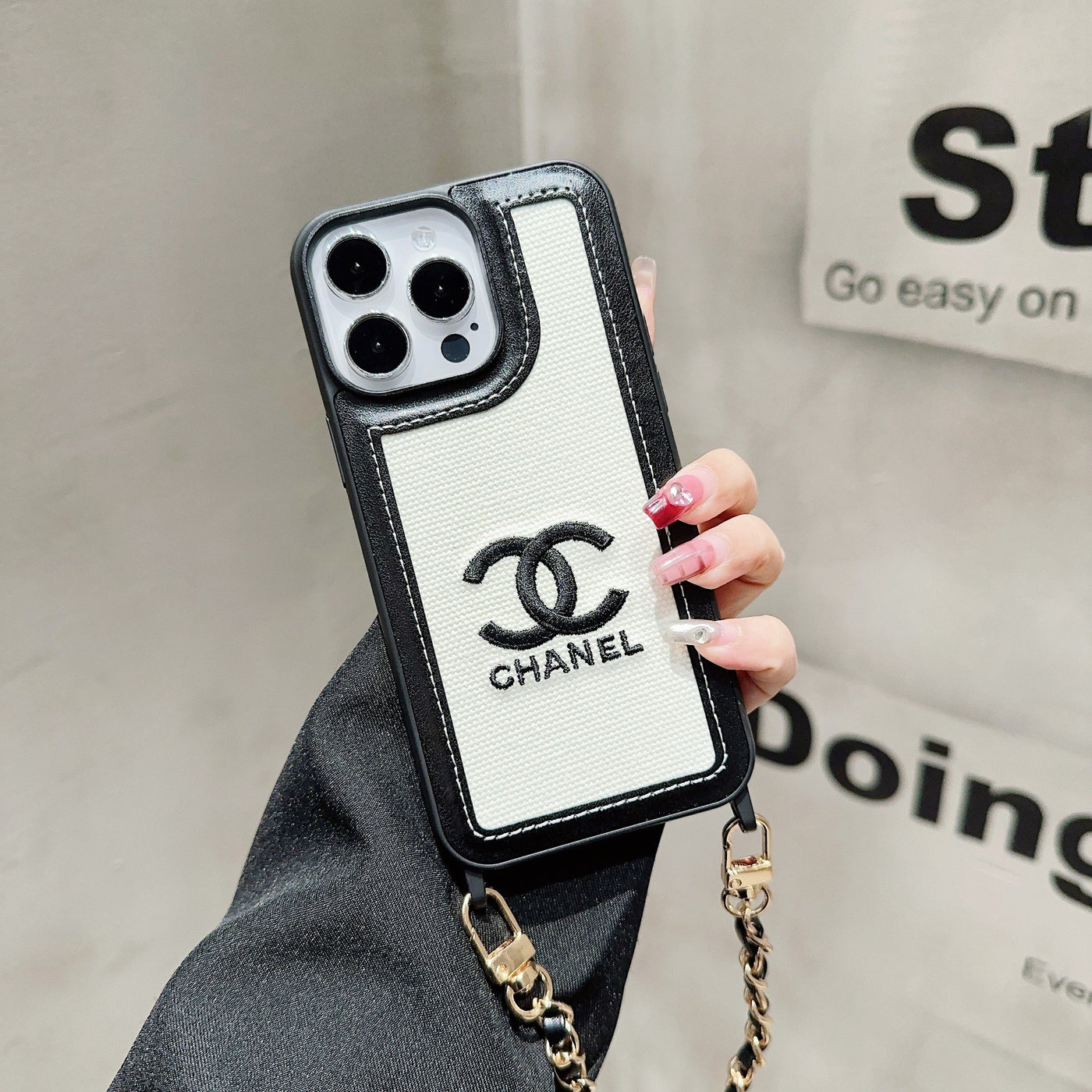 CC Pearl Chain iPhone Case