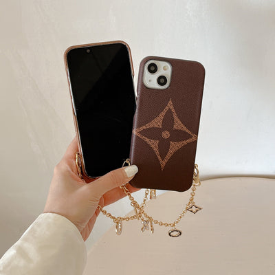 Louis Short Chain iPhone Case