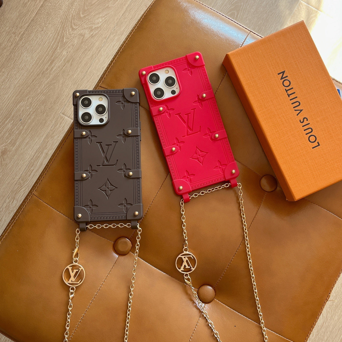 Louis Long Chain Color iPhone Case