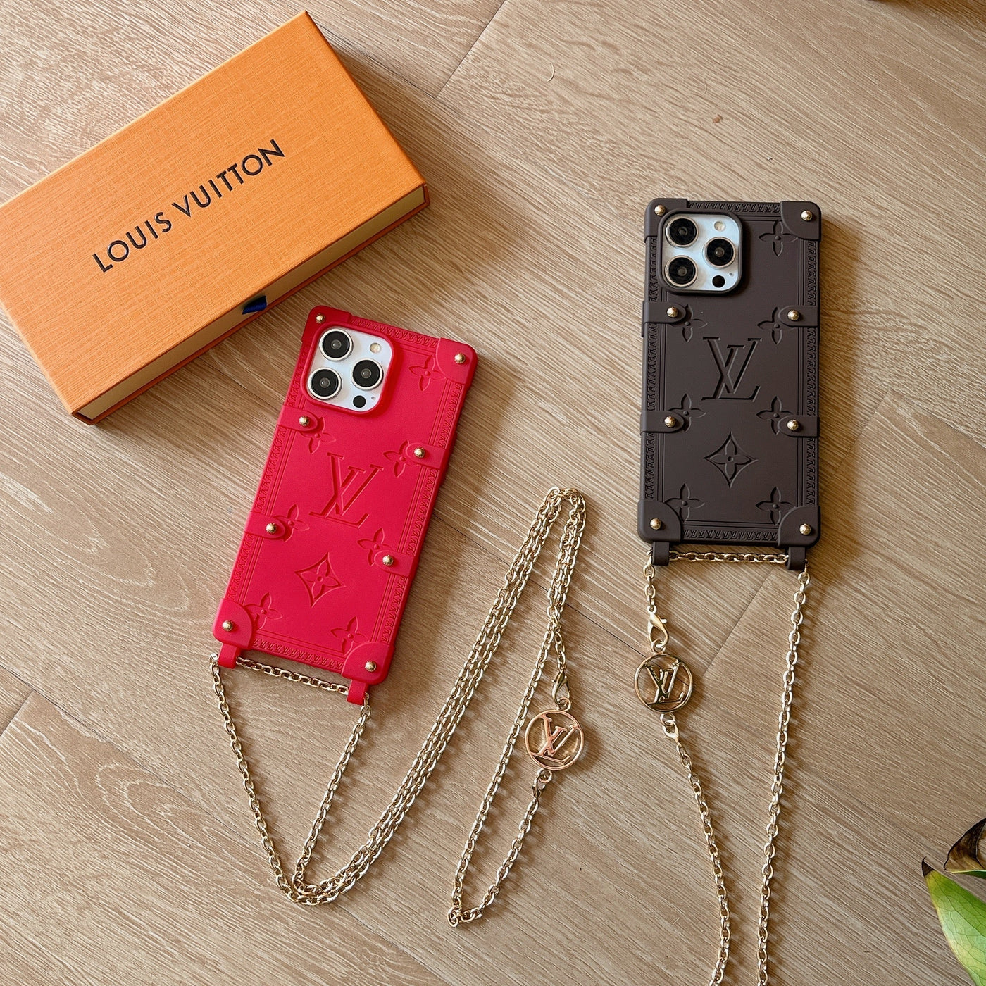 Louis Long Chain Color iPhone Case